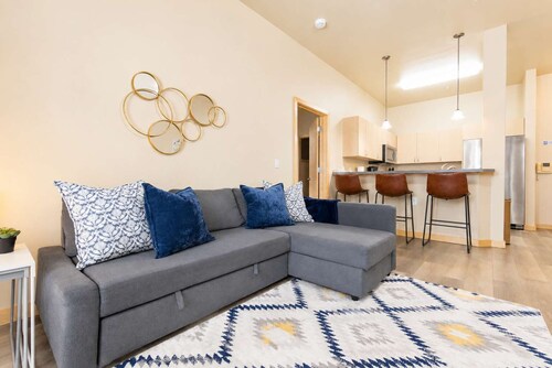 2 Bed, 2 Bath Apartment at Cannery Square