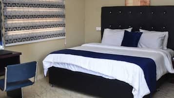 Cabin | 1 bedroom, iron/ironing board, free WiFi, bed sheets