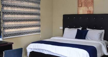 Impeccable 2-bed Lodge