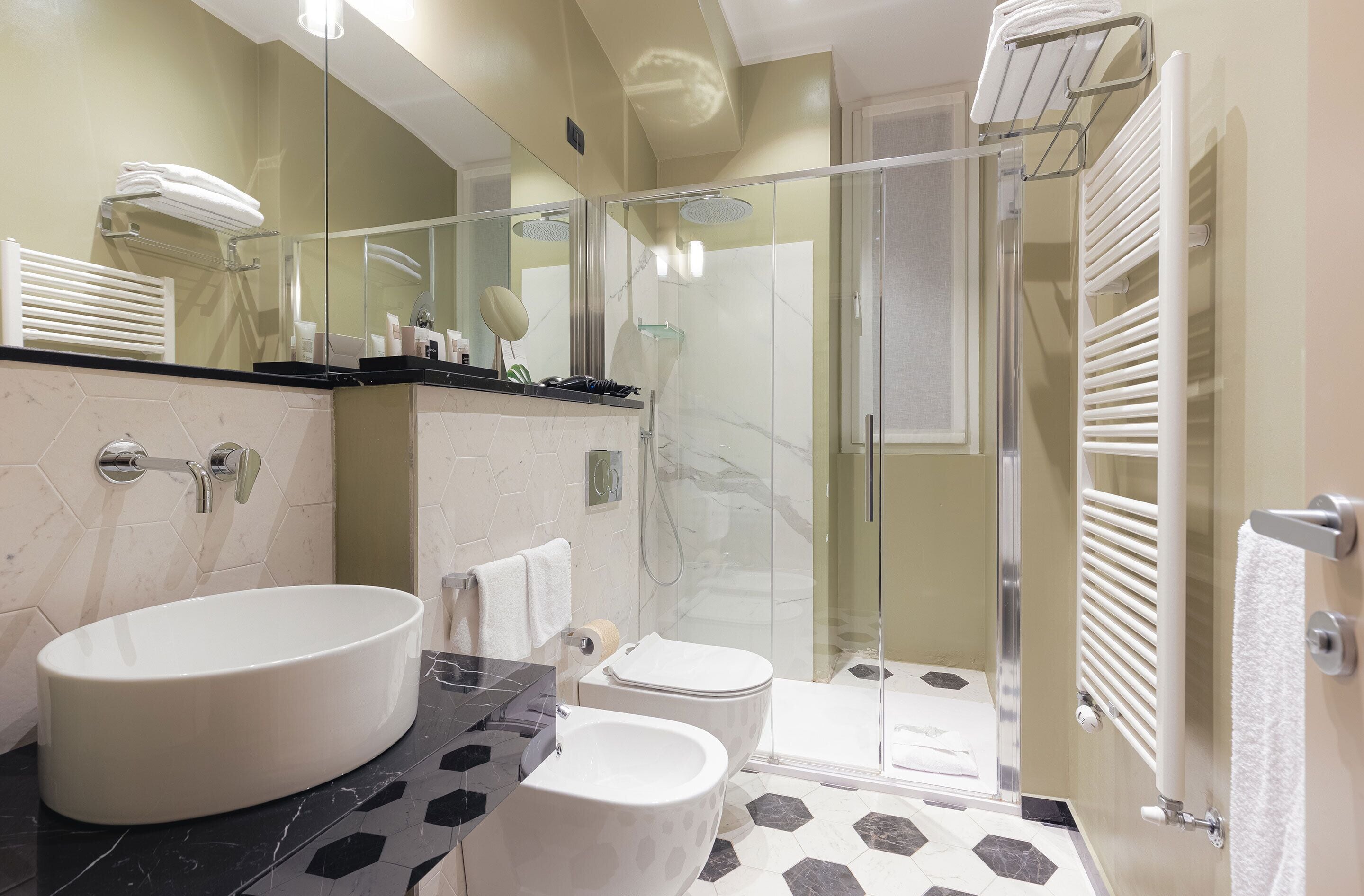 Photo - Hotel Astoria