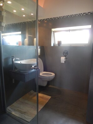 Dusche, Toilettenpapier