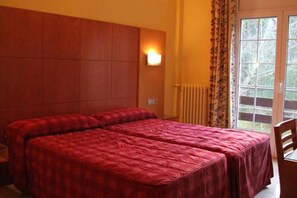 Room - Hotel Roc Blanc (Alp)