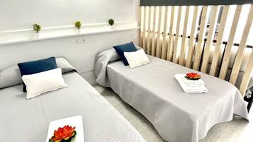 1 Schlafzimmer, Bügeleisen/Bügelbrett, Bettwäsche