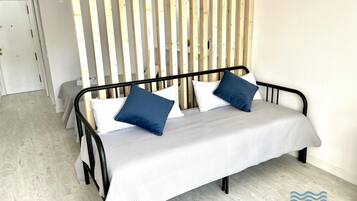 1 bedroom, iron/ironing board, bed sheets