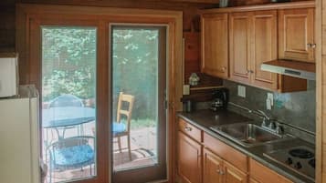 Fridge, microwave, coffee/tea maker, toaster