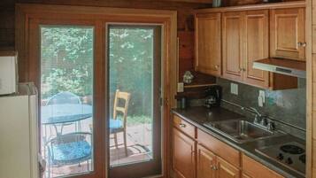 Fridge, microwave, coffee/tea maker, toaster