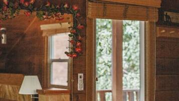 1 多间卧室、免费 WiFi、床单