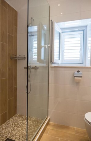 Hair dryer, towels
