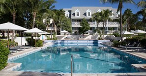 Outdoor pool - Sapodilla House (Dunmore Town)