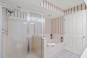 Ensemble douche/baignoire