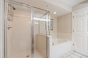 Combined shower/bathtub, jetted bath