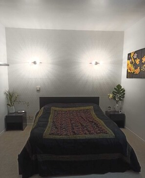 3 chambres, bureau, fer et planche à repasser, Wi-Fi gratuit