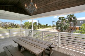 House, Multiple Beds (Anchored Inn) | Outdoor dining
