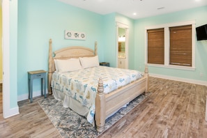 3 habitaciones, decoración personalizada y muebles diferentes 