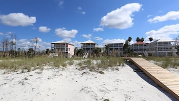 House, Multiple Beds (Amethyst Cove) | Property grounds
