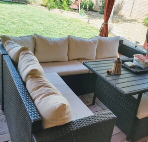Terrace/patio - Charming, convenient and comfortable!! (Albuquerque)