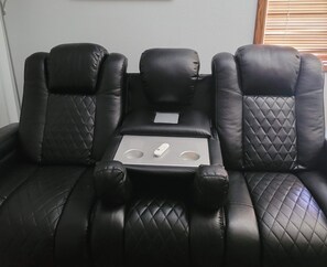 Interior - Charming, convenient and comfortable!! (Albuquerque)