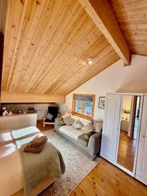 3 Schlafzimmer, Bügeleisen/Bügelbrett, kostenloses WLAN, Bettwäsche