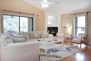 House, Multiple Beds (Woofs and Waves) | Living area - Beach Haven (Port St. Joe)
