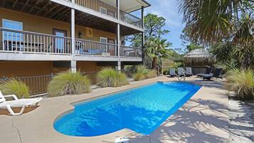 House, Multiple Beds (Big Chill) | Pool | Outdoor pool