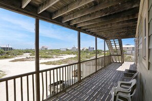 Casa de ciudad, varias camas (Buckeye Beach House) | Terraza o patio