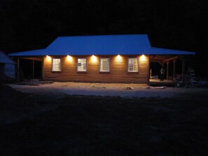Exterior - Sweet Little Boho Cottage at Downing Hollow Farm (Olivehill)