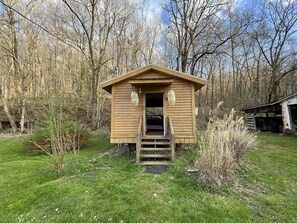 Exterior - Sweet Little Boho Cottage at Downing Hollow Farm (Olivehill)