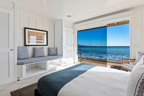 2 bedrooms, iron/ironing board, internet, bed sheets - Beachfront Bungalow on Miramar Beach (Santa Barbara)