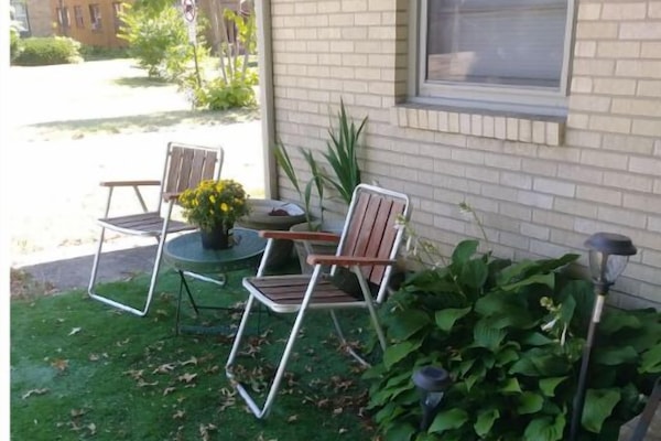 outside sitting area