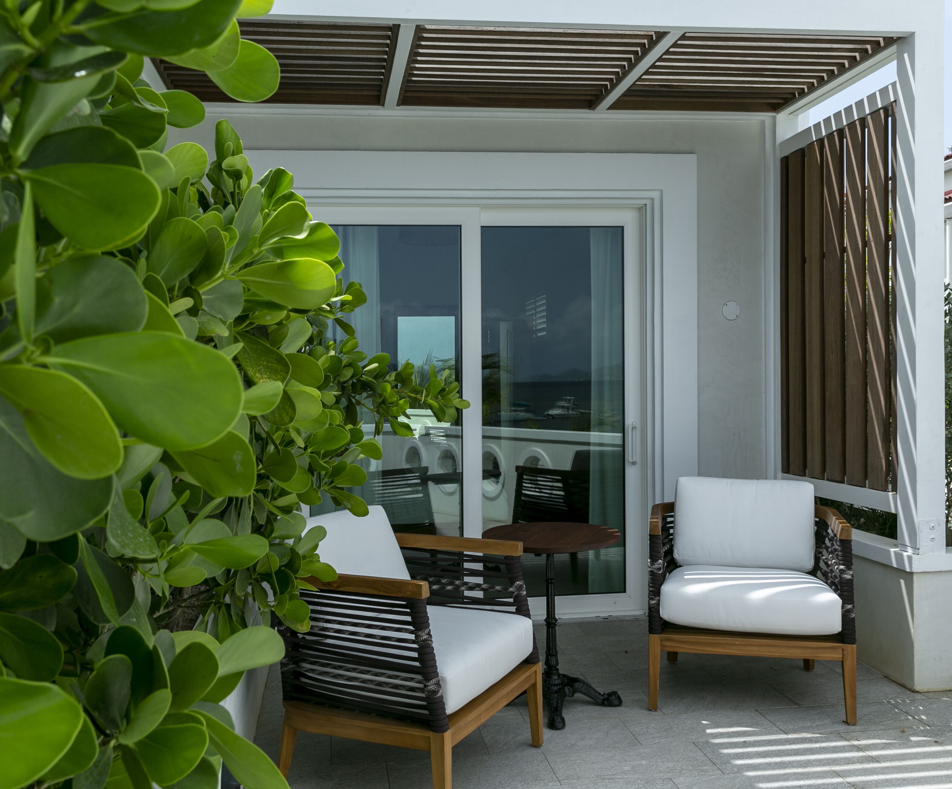 premium single room, 1 queen bed, ocean view | terrace/patio