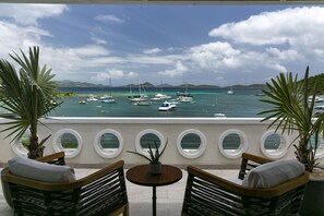 Terrace/patio - Wharfside Village Hotel (St. John)