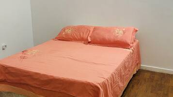 2 bedrooms, free WiFi