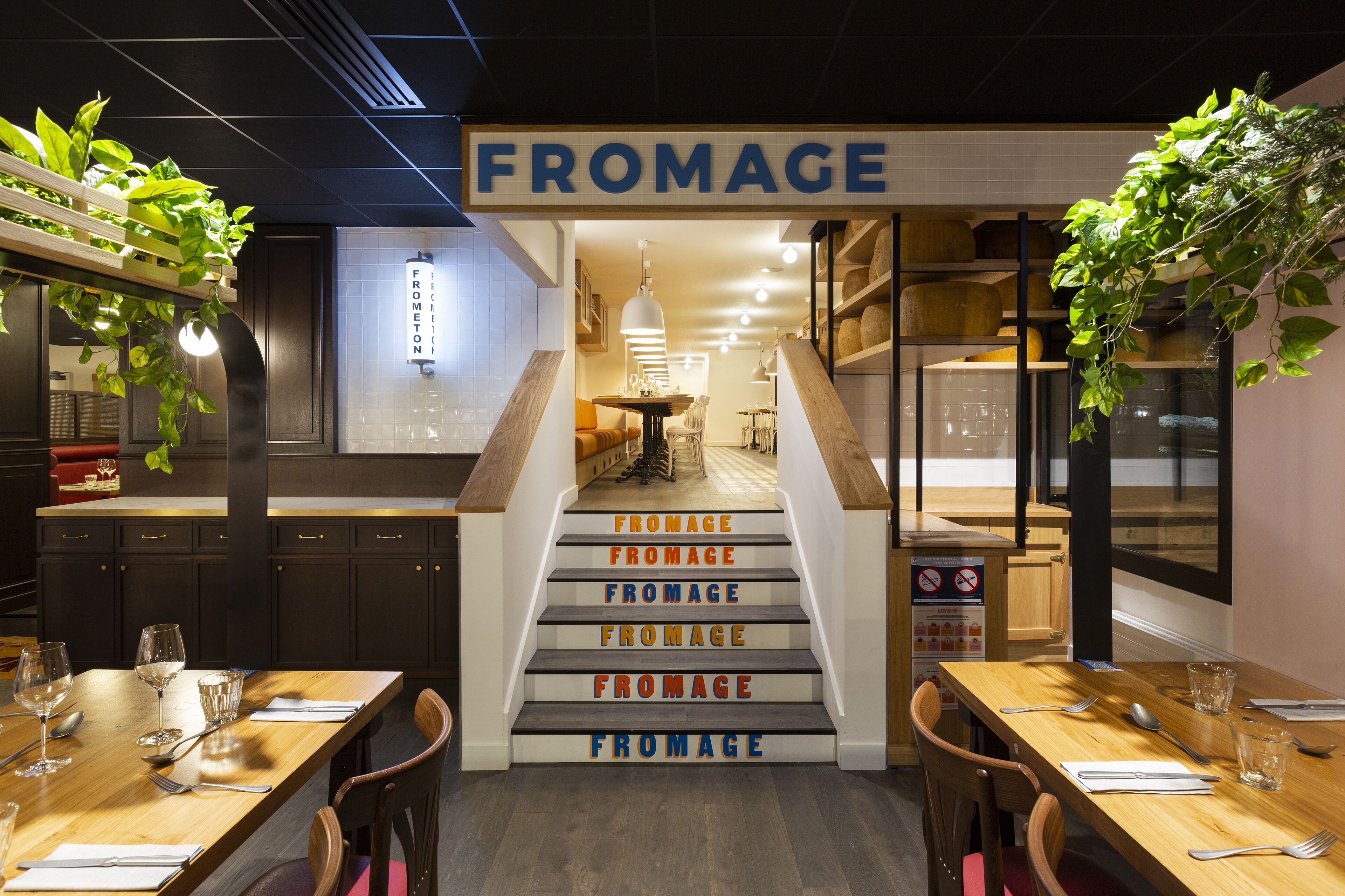 3 restaurants, dinner served, local and international cuisine