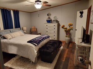 3 habitaciones, tabla de planchar con plancha y wifi gratis