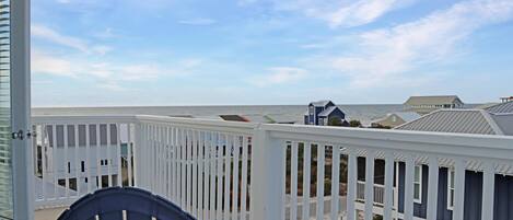 Casa, diversos llits (Cape Oasis) | Àrea exterior de l'allotjament