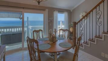 Condo, 2 Bedrooms | In-room dining
