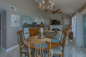 Apartamento, 2 habitaciones | Cocina privada