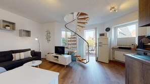 Smart-TV, DVD-Player, Bücher