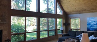 Lake Life meets Country Living Near Gimli