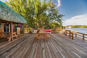 BBQ/picnic area