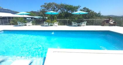 Hotel and Dive Center Roatan Yacht Club