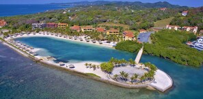 Point of interest - Hotel and Dive Center Roatan Yacht Club (Roatan)