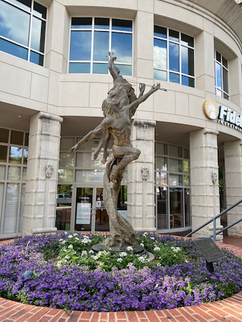 Exterior detail. Riverwalk Falls-lovely one bedroom condo