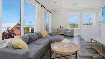 House, Multiple Beds (Fishermans Cove) | Living area