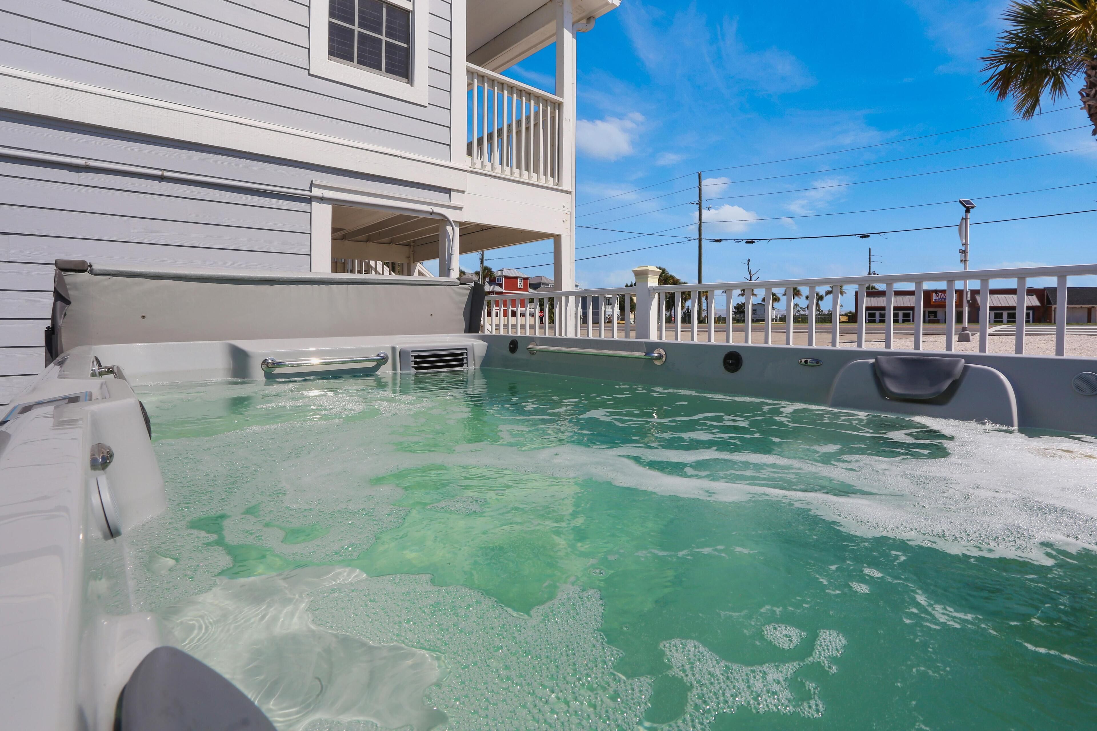 House, Multiple Beds (Good Day Sunshine) | Outdoor spa tub