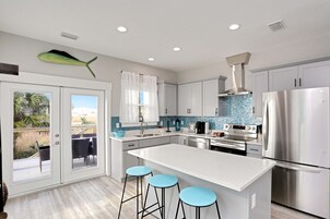 Horno, cafetera/tetera