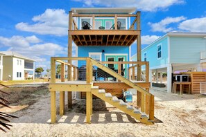 Property grounds - Hesed Beach Cottage (Port St. Joe)