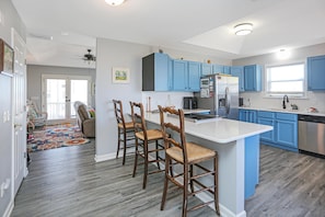 House, Multiple Beds (Flamingo Roost) | Private kitchen