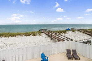 House, Multiple Beds (Five on the Beach) | Property grounds