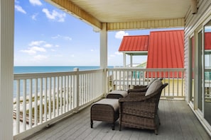 House, Multiple Beds (Five on the Beach) | Property grounds